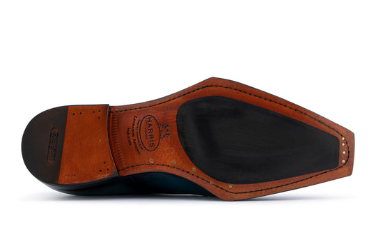 Hand -painted leather derby and Norwegian processing
