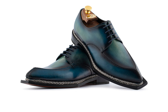 Hand -painted leather derby and Norwegian processing