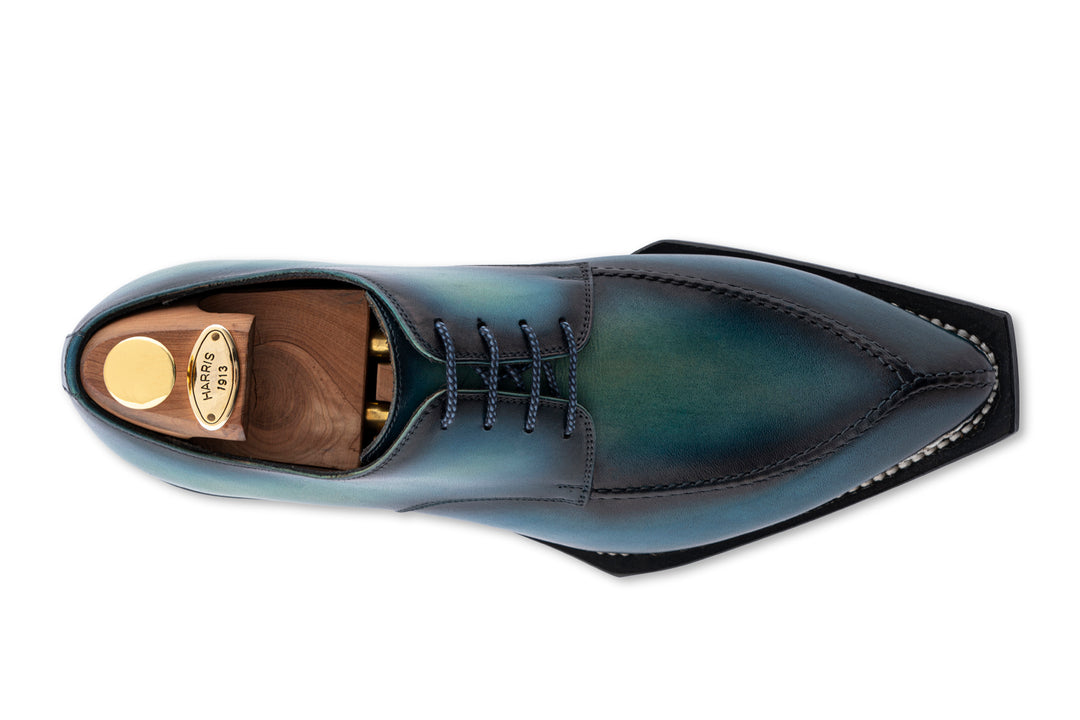 Hand -painted leather derby and Norwegian processing