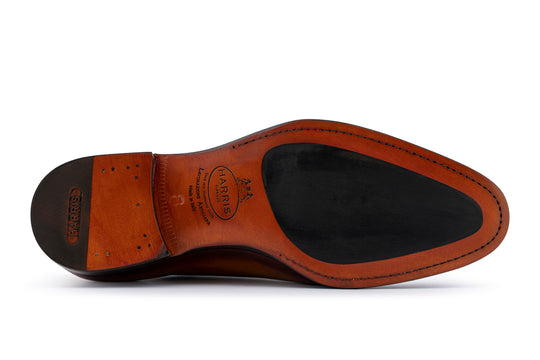 Cuero francés con detalles brogue