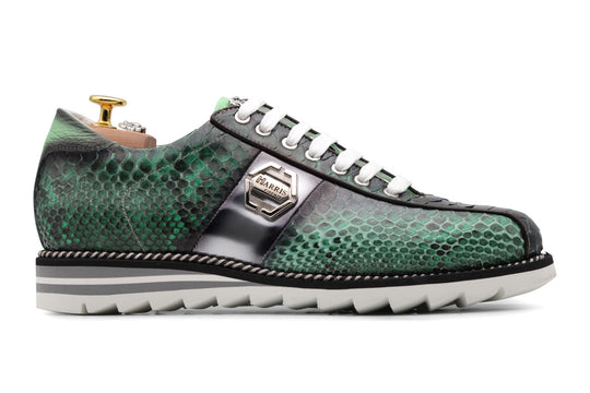Sneakers in pelle pregiata