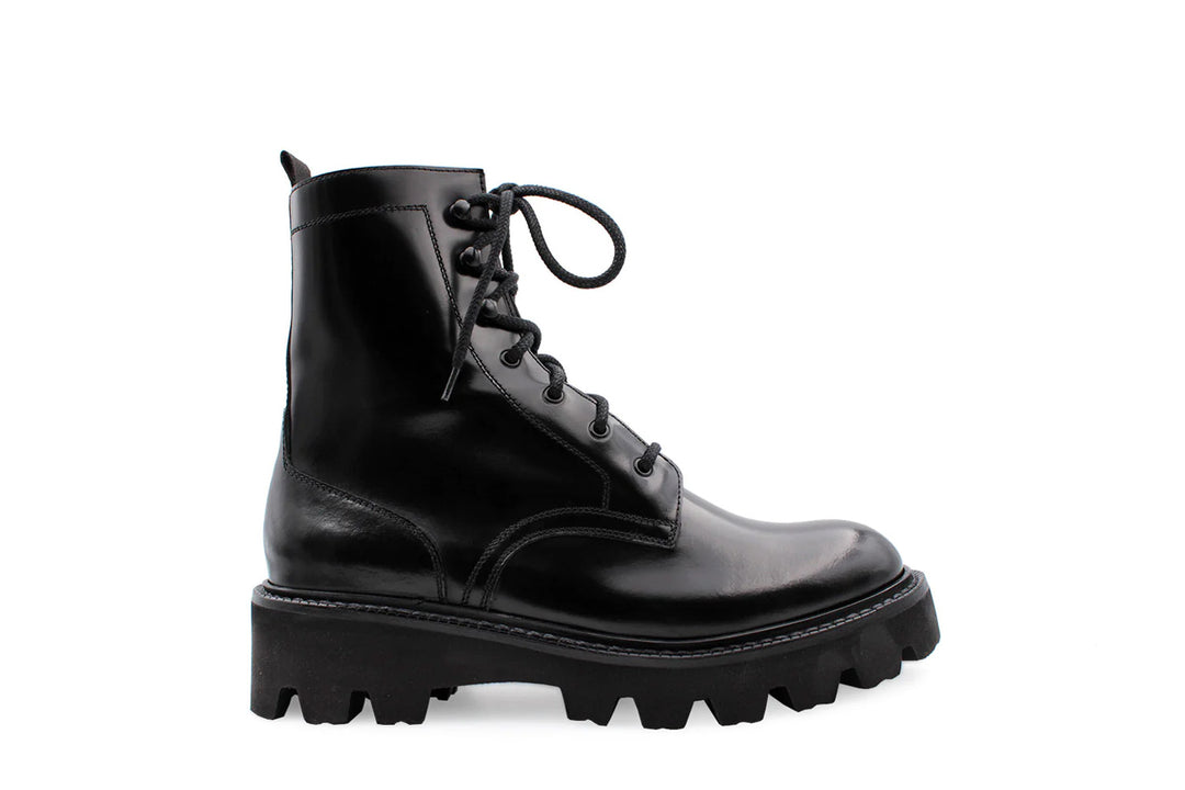 Bota de cuero