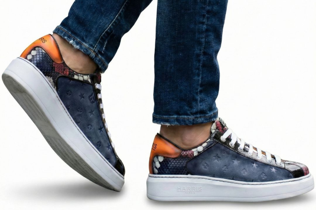 Sneakers in camoscio monogram e pitone