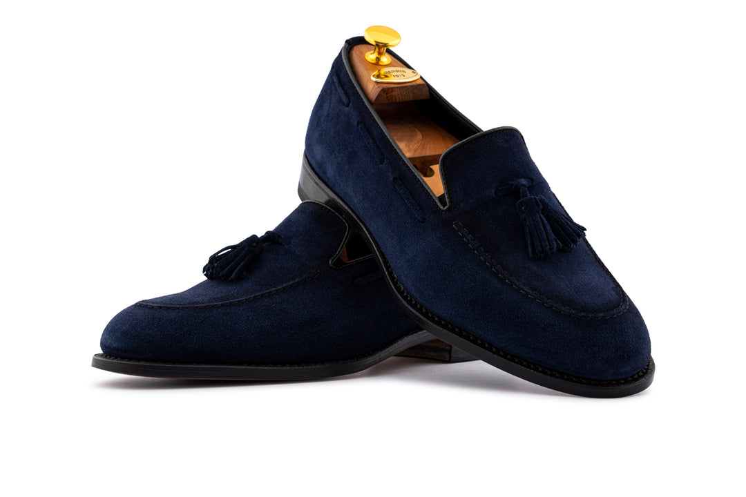Mocassino in camoscio con pon pon Blu