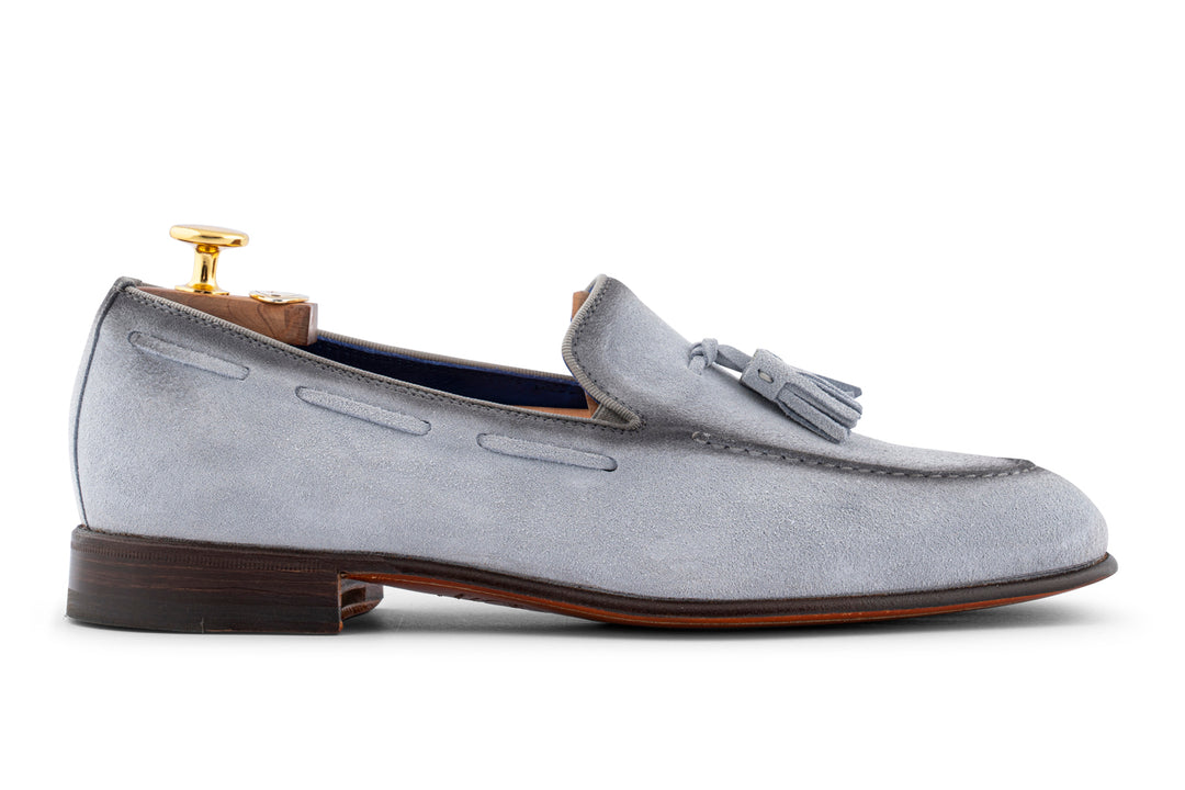 Mocassino in suede con pon pon Grigio