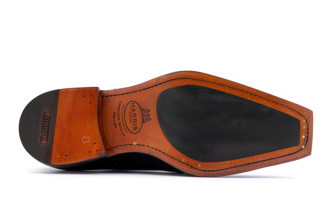 Single-Buckle Leather Shoe