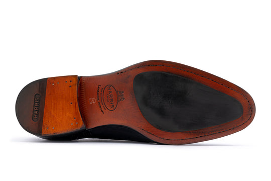 Slip-On Francesina with Brogue Decorations and Hand-Shaded Finish