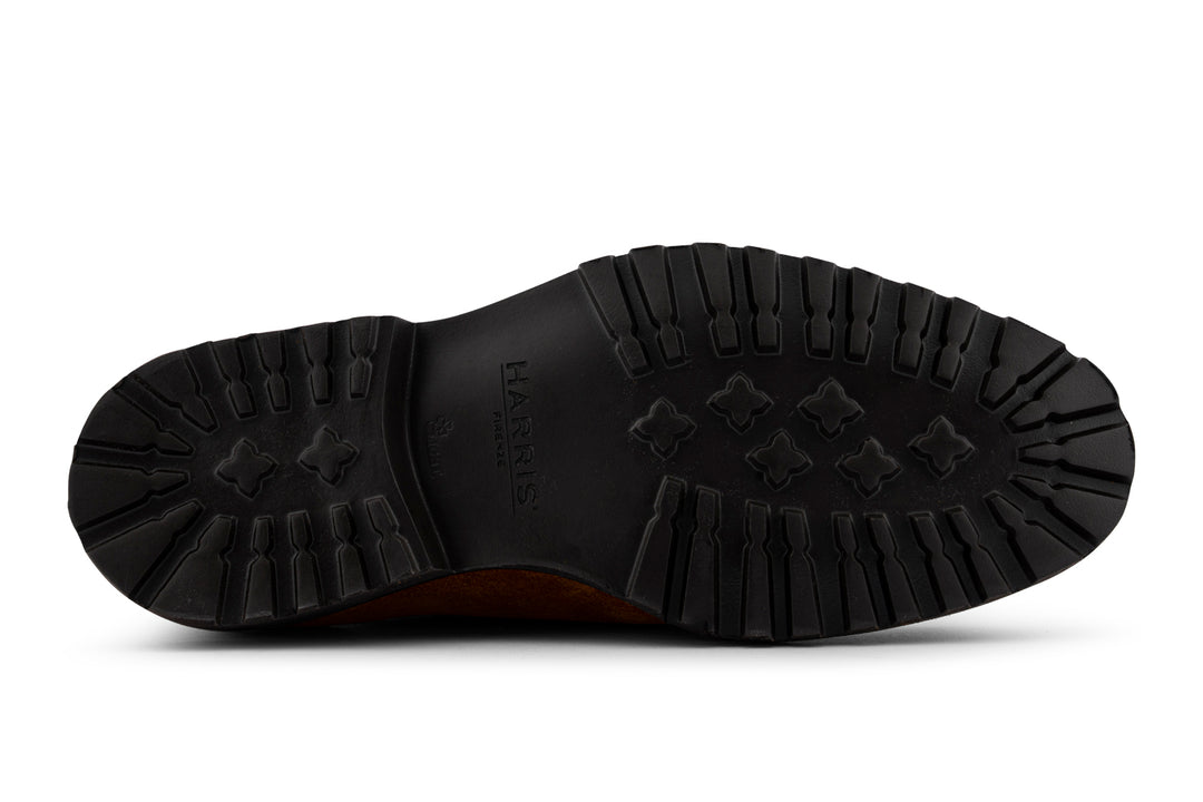 Stringata in suede con cucitura a mano