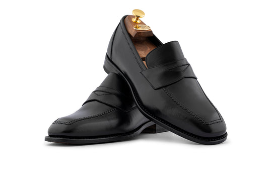 Mokassin aus bedrucktem Leder