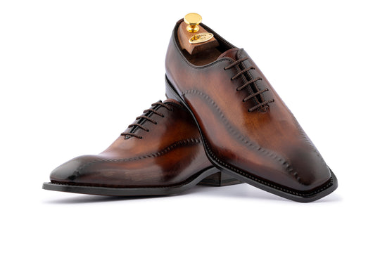 Handbemalte Brogues aus Leder