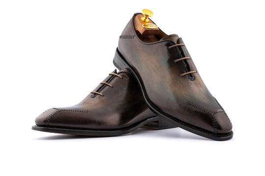 Hand-painted brogues with hand stitching