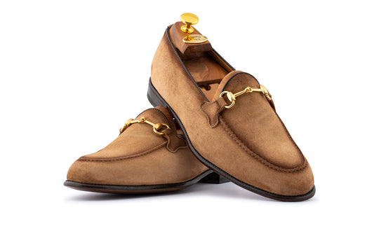 Mocassino in suede sfumato con passante in metallo