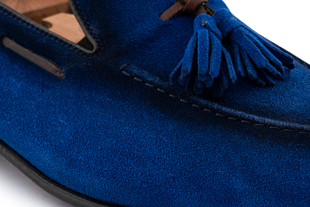 Mocassino in suede con pon pon Blu