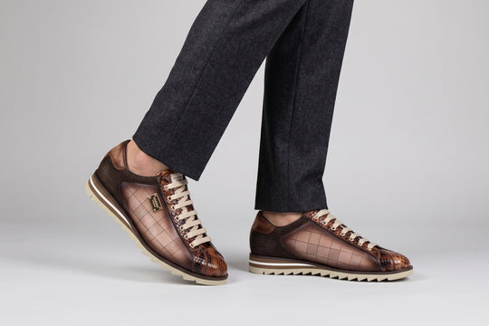 2817 Sneakers aus Tweed und Python – Braun