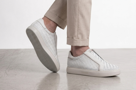 Zapatillas slip-on de piel tejida
