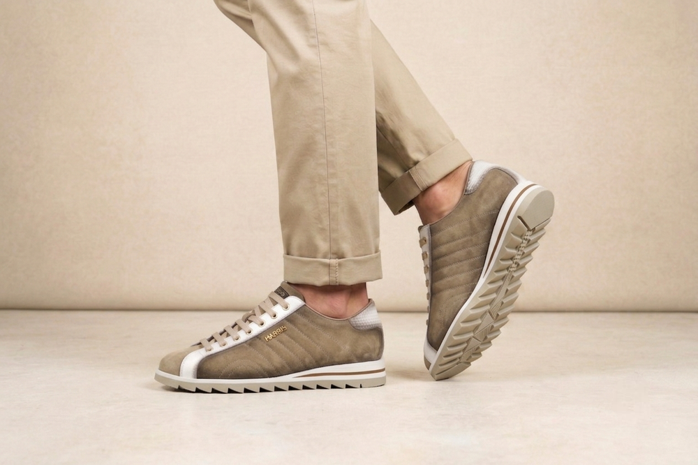 Sneakers in suede e pelle sfumata Beige