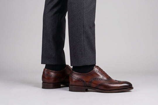 Oxford 9054 – Marrón