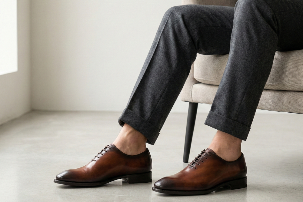 Handbemalte Brogues aus Leder