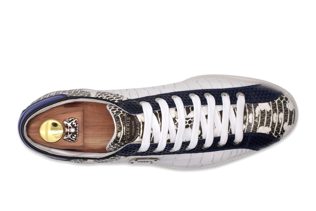 Zapatillas de deporte con gamuza con detalles perforados