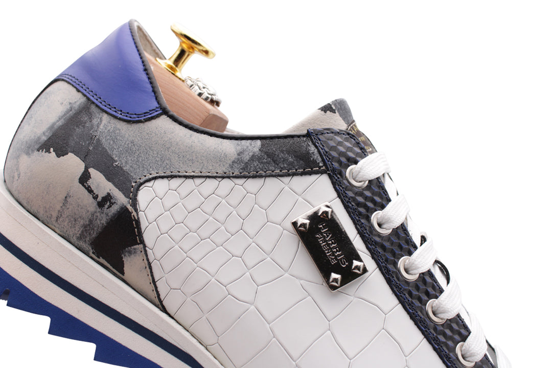 Zapatillas de deporte con gamuza con detalles perforados