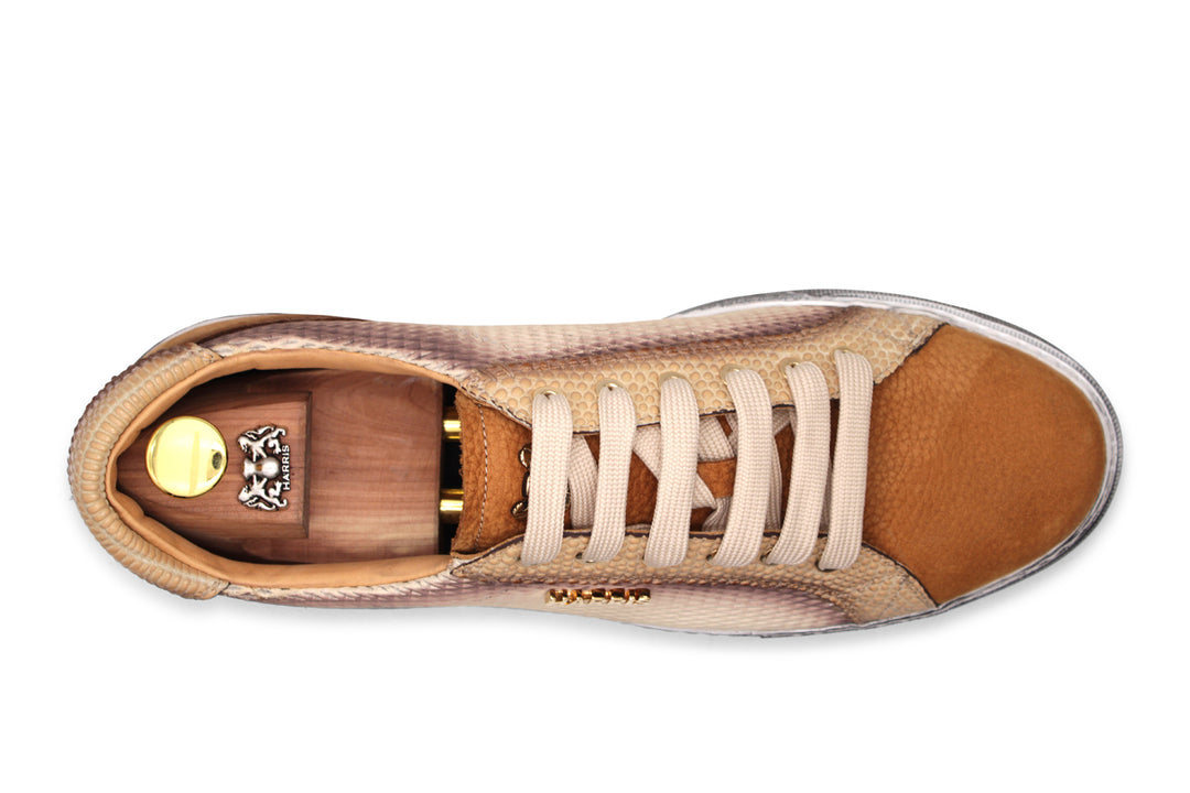 Sneakers vintage effetto traforato
