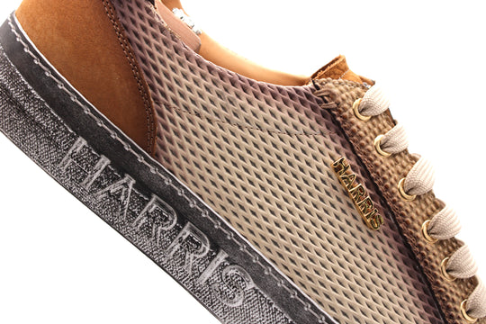 Sneakers vintage effetto traforato