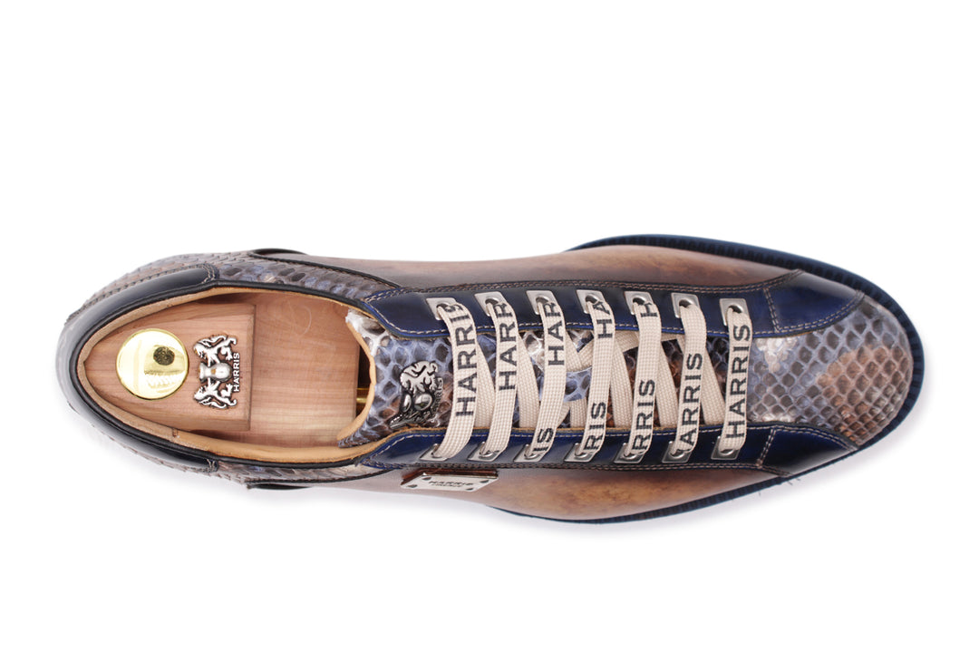 Sneakers in pelle e pitone dipinto a mano