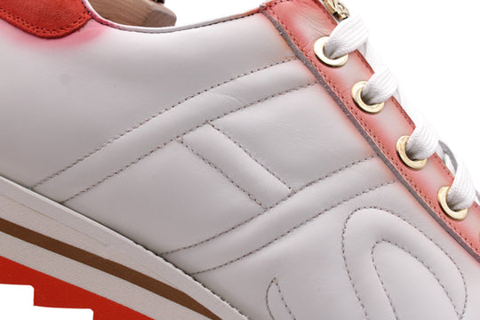 Sneaker aus schattiertem Leder und Wildleder