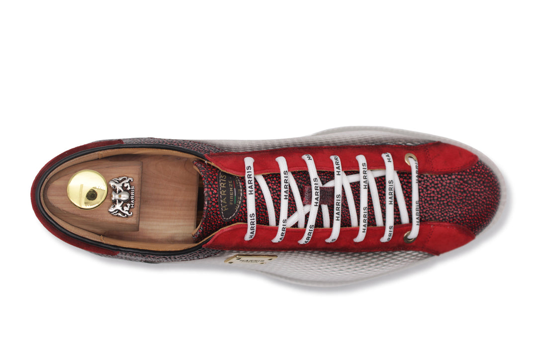 Sneakers stampata effetto forato