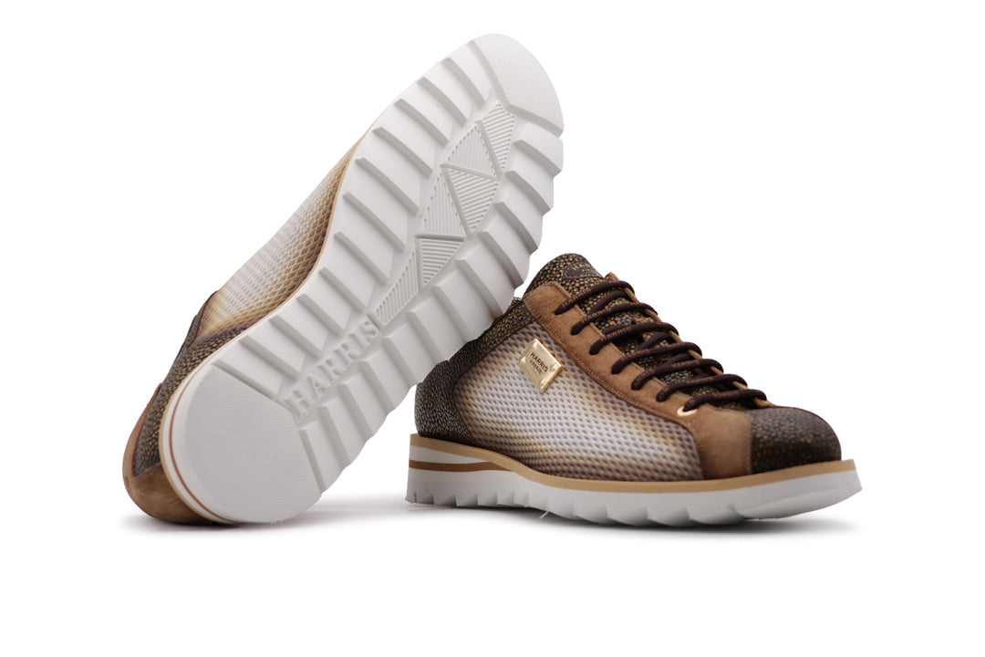 Zapatillas estampadas efecto perforado