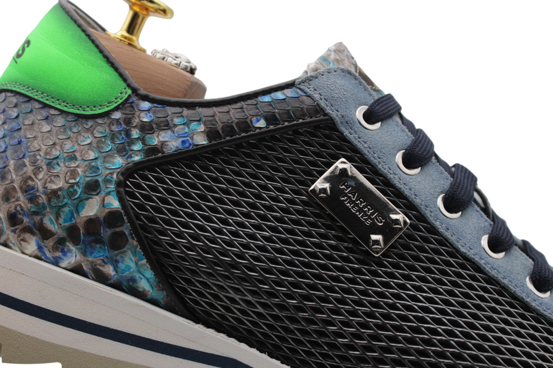Bedruckte Sneakers aus Leder und Python