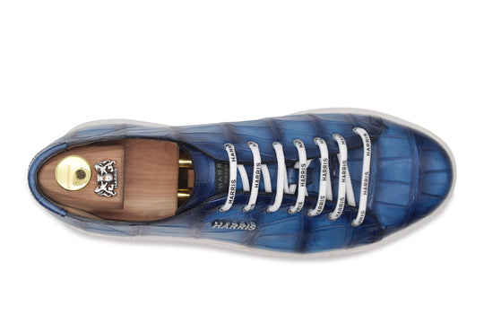 Sneakers in coccodrillo dipinte a mano