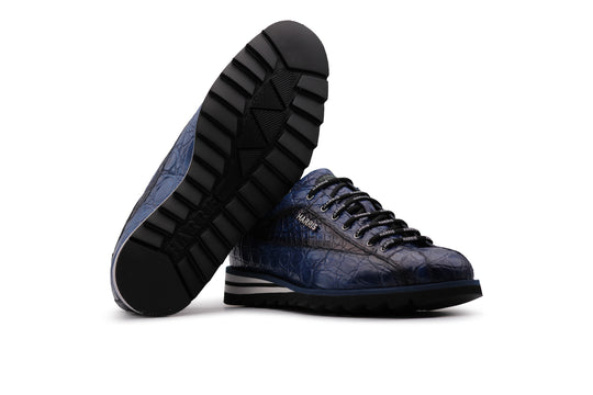 Sneakers in alligatore dipinto a mano Blu