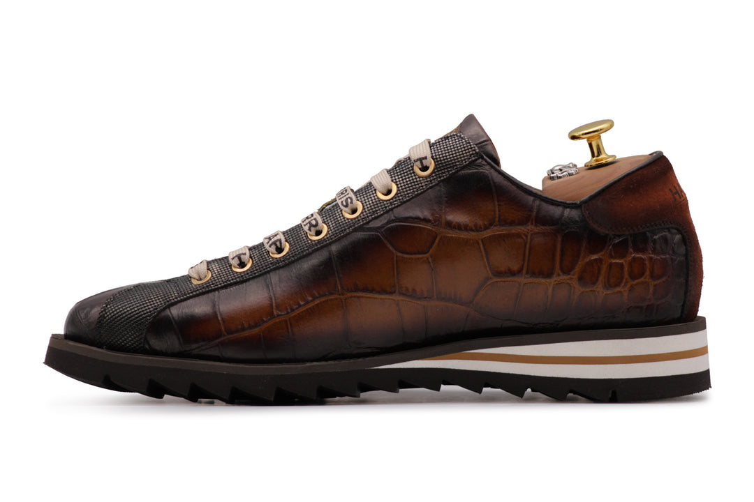 Sneakers in pelle stampata dipinta a mano Marrone