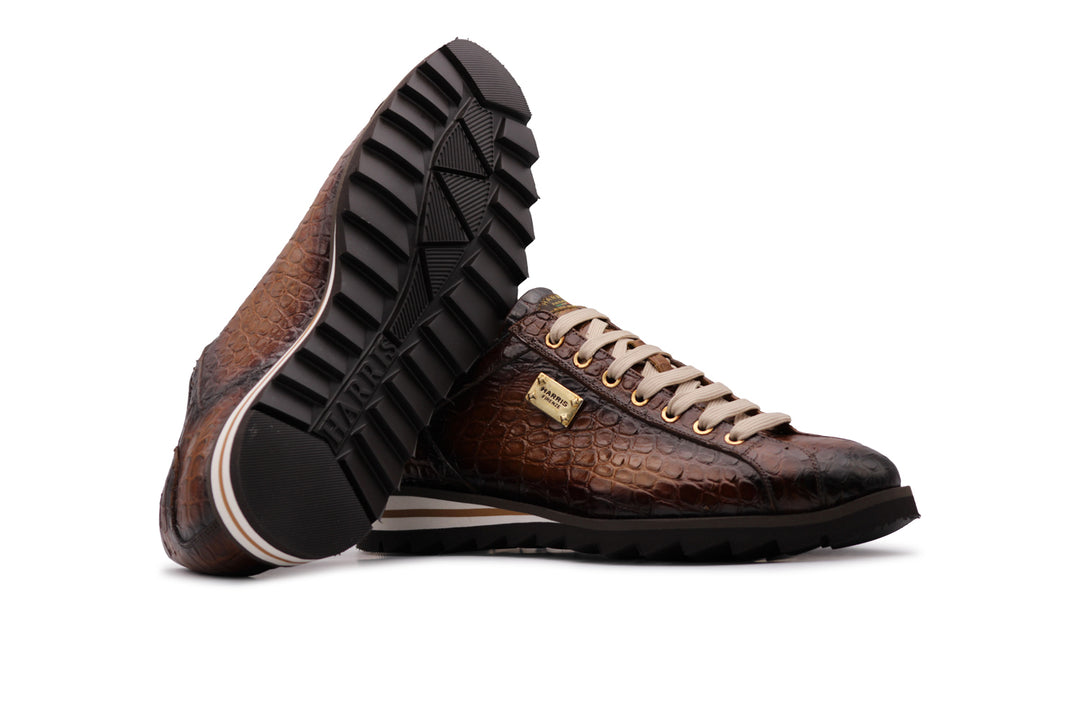Sneakers effetto coccodrillo dipinta a mano