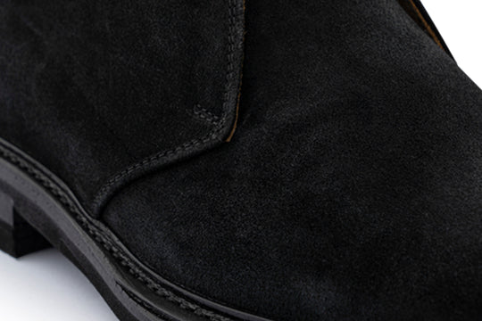 Bottine en daim noir